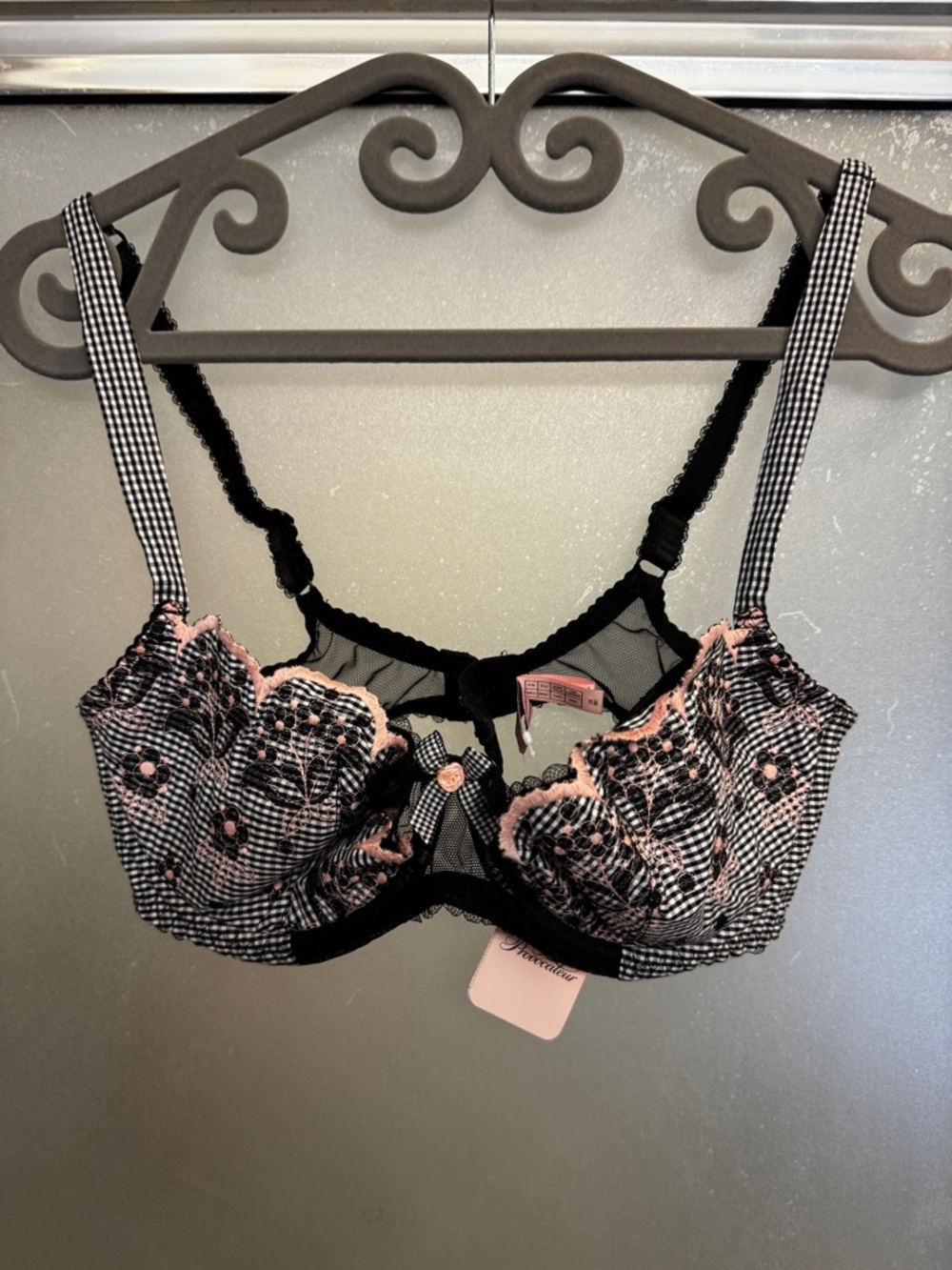 Agent Provocateur Black & Pink Greta  Embroidered Underwire Bra